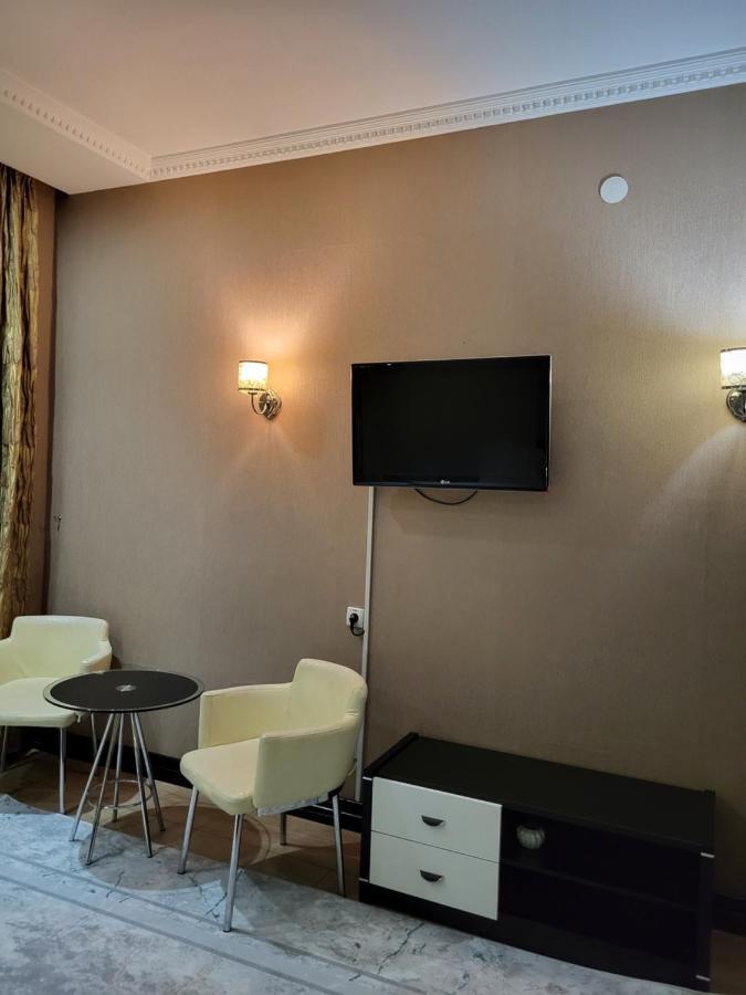 Seoul Hotel Simkent Buitenkant foto