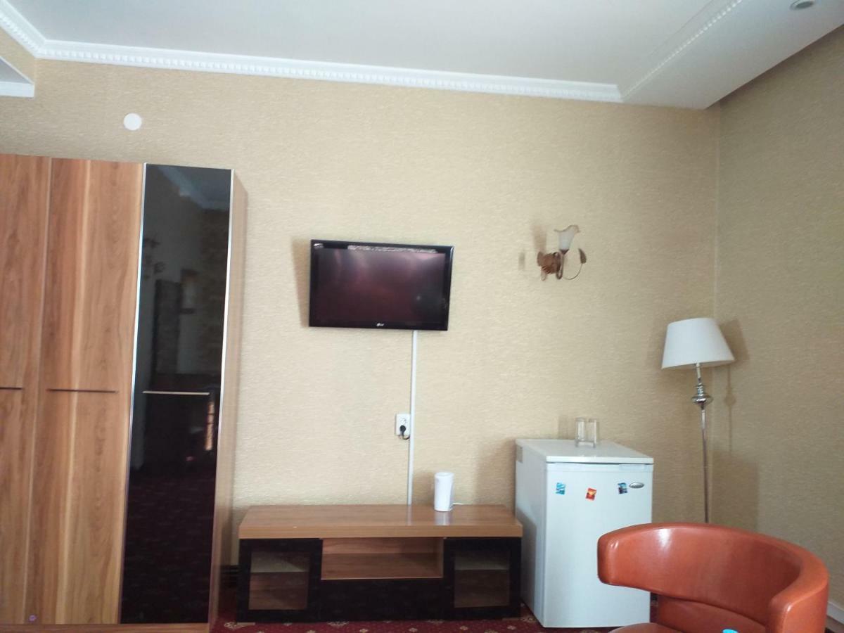 Seoul Hotel Simkent Buitenkant foto