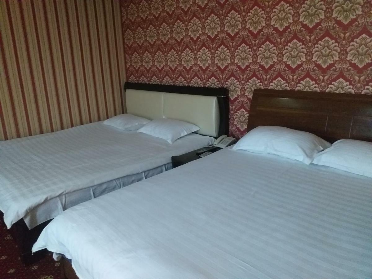 Seoul Hotel Simkent Buitenkant foto