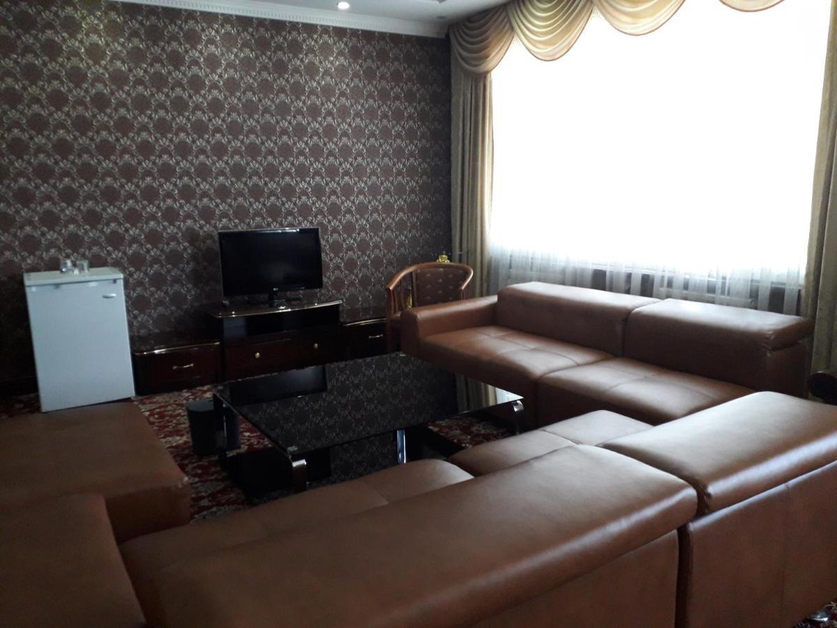 Seoul Hotel Simkent Buitenkant foto
